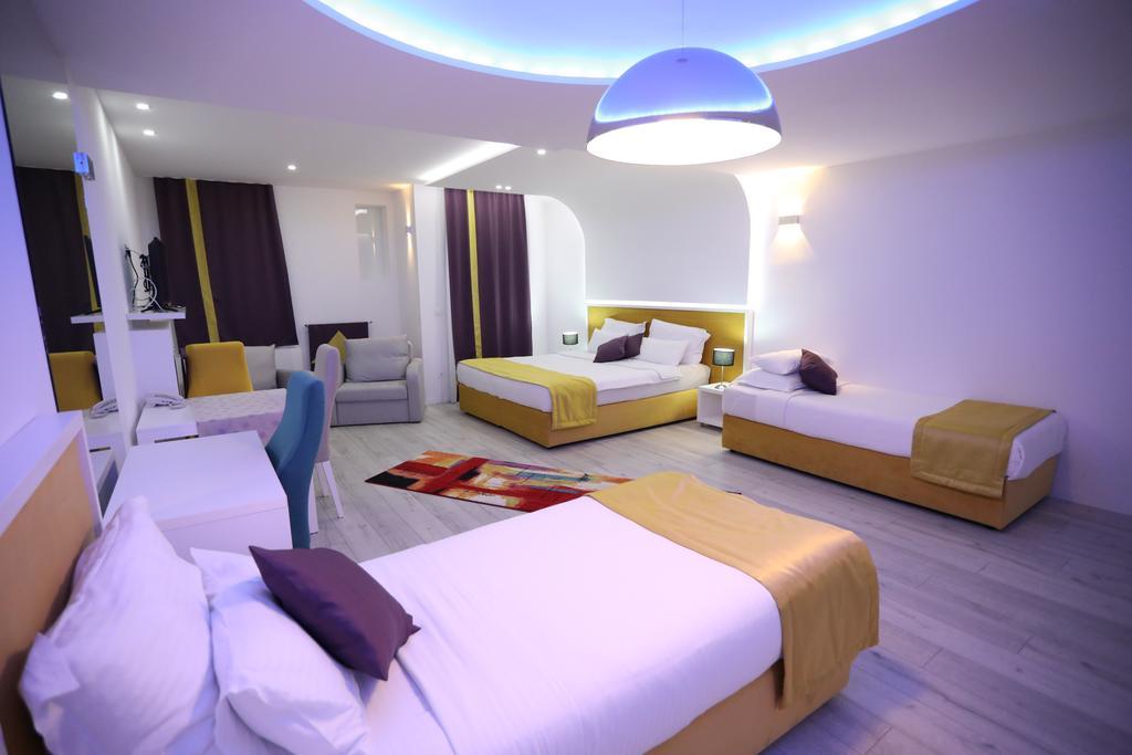 Boutique Libris 3*