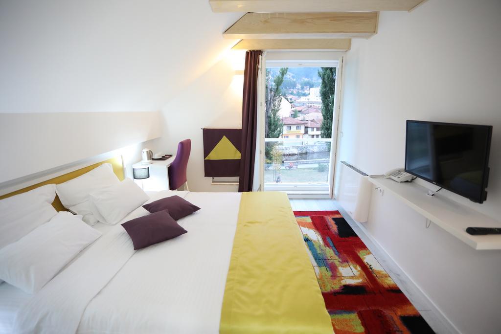 Boutique Libris 3*